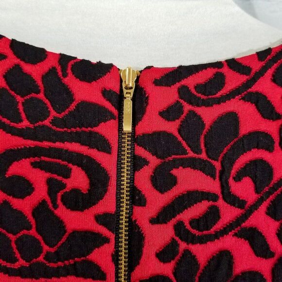 Dress Barn Red & Black Patterned Knit Fit & Flare Dress Size 10 - Picture 5 of 7